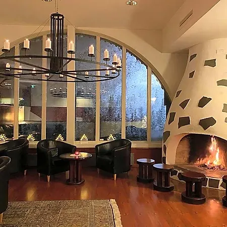 Royal Ruka Hotel 3*
